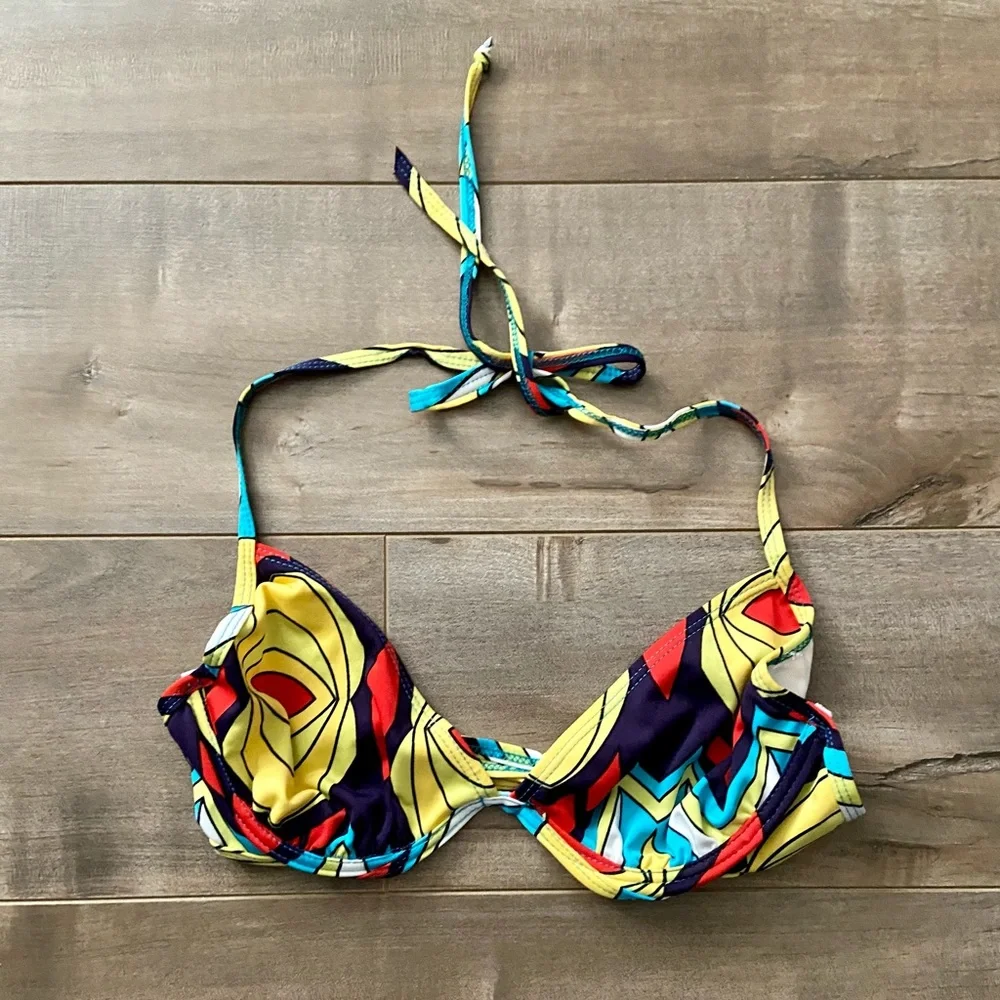 Multi Color Abstract Print 2 Piece String Bikini - Picture 6 of 8